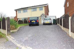23, School Field, Preston PR5 8BJ