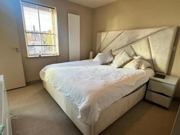 bed 1