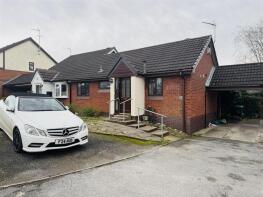 24, Briarswood, New Rhosrobin, Wrexham LL11 4PX