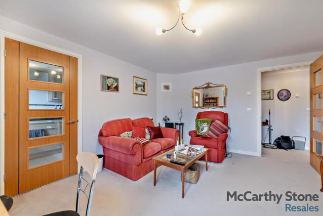 8668374-interior08-800.jpg