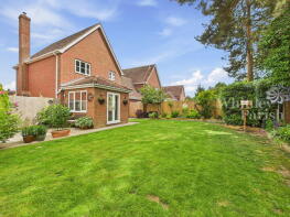 12, Pound Close, Norwich NR16 2SY
