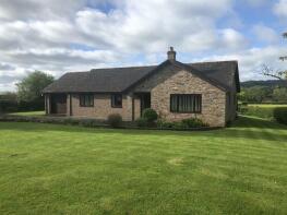 Llandore Bungalow, B4348 From Newton Middlewood To Cross Lodge, Hereford HR3 6AT