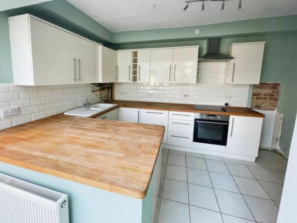 KITCHEN/DINER