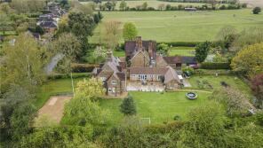 Hudnall House, Hudnall Lane, Little Gaddesden, Berkhamsted HP4 1QQ