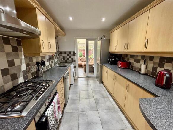 Fitted Kitchen