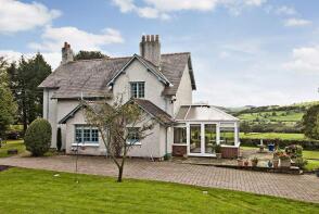 Noddfa, Tan Llan Crossroads To Park House Junction, Holywell CH8 8NJ