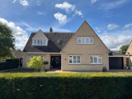 44, Kingsmead, Lechlade GL7 3BW