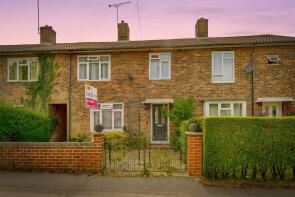 5, Spring Way, East Grinstead RH19 3EW