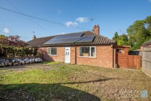 Estren, Station Road, Wendling NR19 2NE