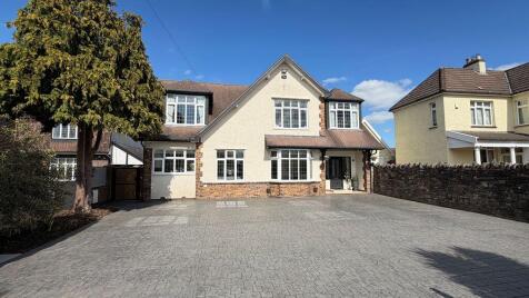 Bristol Road, Whitchurch Village, Bristol, BS14