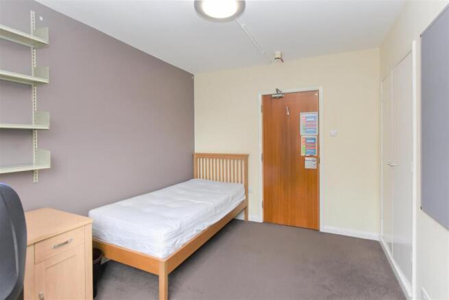 BMS0202-S-Room 17 Martindale (3).jpg