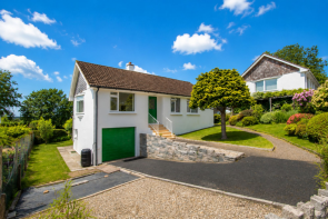 4, Nicholas Meadow, Callington PL17 8DE