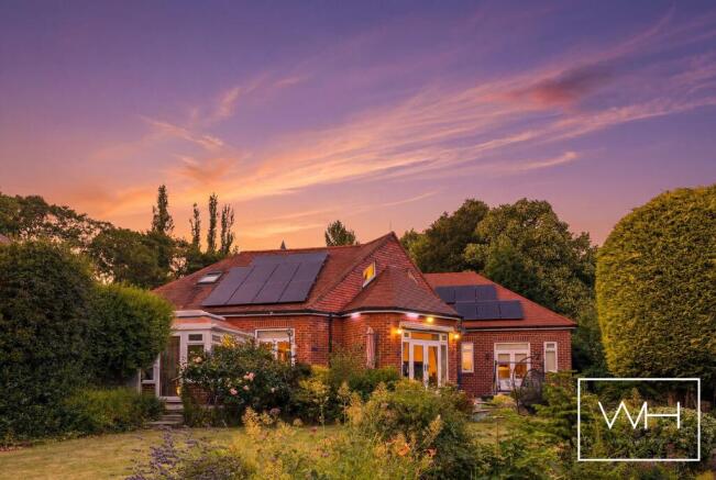 Red Roof, Park Drive