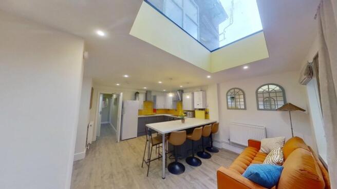 191-North-Sherwood-Street-NG1-09252026_095704