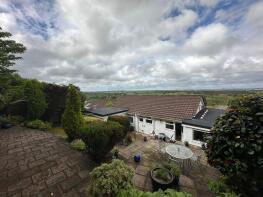 7, Dingles Close, Truro TR3 7RA