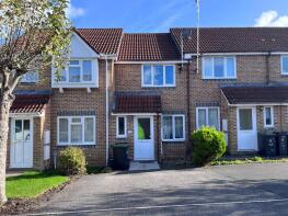 11, Woodsage Drive, Gillingham SP8 4UE