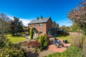 Rose Cottage, Blackpool Road, Preston PR3 0UB