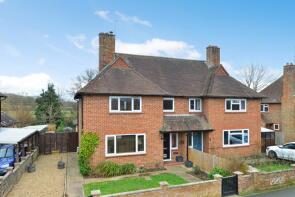 16, Binhams Meadow, Dunsfold, Godalming GU8 4LF