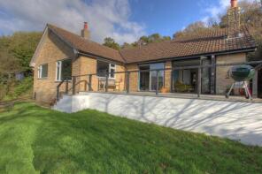 Cima Dorada, Verriotts Lane, Bridport DT6 6DU