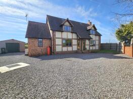 Longmynd, A48 From Denny Bridge To The Cottage, The Flatt, Gloucester GL2 8JX
