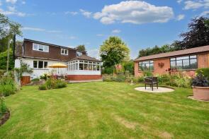 Sunnycrest, Edens Hill, Newent GL18 1EE
