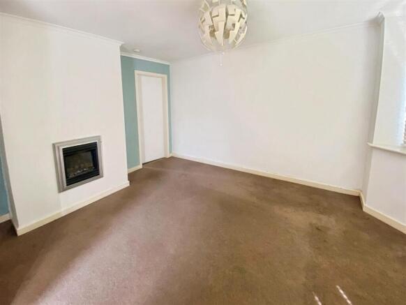 dd48a6cf-Living 20Room.jpg