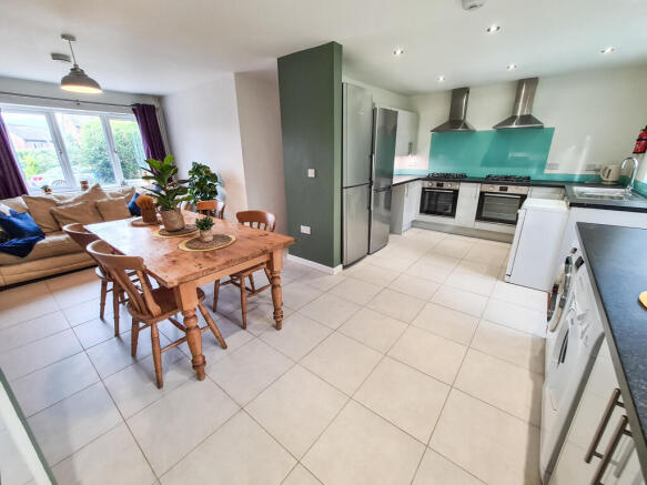 Kitchen Diner