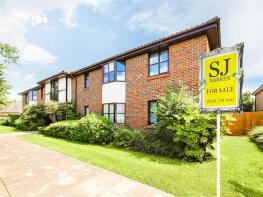 26, St Stephens Court, Mallards, Chelmsford CM3 6TN