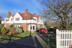 8, The Crescent, Middlesbrough TS9 7BH