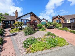 15, Maes Gynnan, Llanarmon Yn Ial, Mold CH7 4PY