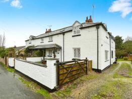 Thwaite Cottage, Old Lane, Hull HU11 5QF