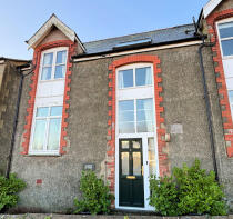 Lizzie Wynn, Base House, Prospect Place, Aberdyfi LL35 0EY