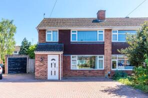 18, Manor Way, Rushden NN10 8BX