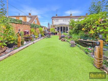 St. Cleres Crescent, Wickford