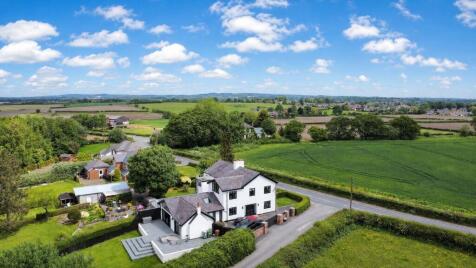 Clay Lane, Eccleston, St Helens, WA10 5PY