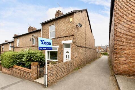 Coronation Street, Chester, CH4