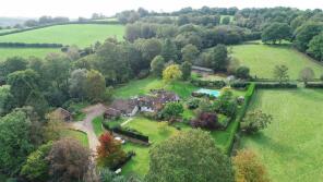 Foots Farm, Foots Lane, Burwash Weald, Etchingham TN19 7LE
