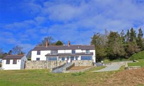 Pwll Crwn Mawr, Access From C215 Past School Terrace To Coednant, Penmon, Beaumaris LL58 8RT
