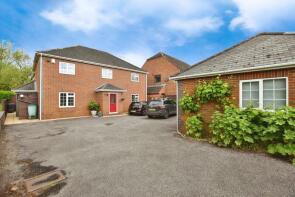 Harfield, Warminster Road, Salisbury SP2 0QW