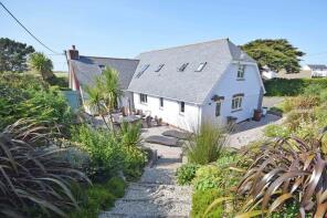 Roseland, Road From Trevarrian Hill To Mawgan Porth Hill, Trevarrian, Newquay TR8 4AQ