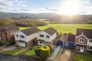 10, Waterford Avenue, Romiley, Stockport SK6 4HL