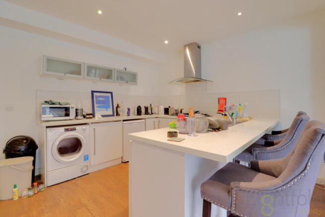Kitchen/Living Room