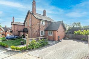 1, Woodside Cottages, Hindlip Lane, Worcester WR3 8SS
