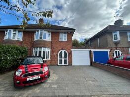 39, Winchester Road, Northampton NN4 8AZ