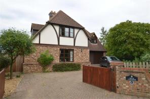 2c Hoe Cottage, High Street, Sandy SG19 2HH