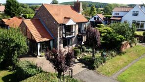 Mayflower, Howden Croft Hill, Brough HU15 2DE