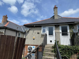 2a, Ashridge Parade, Wimborne Road, Bournemouth BH10 7AN