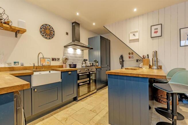 Kitchen-3.jpg