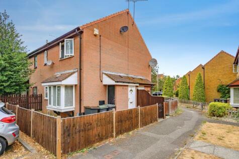 Copperfields, LUTON, Bedfordshire, LU4