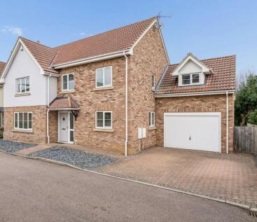 Lambs Close, Shefford, SG17